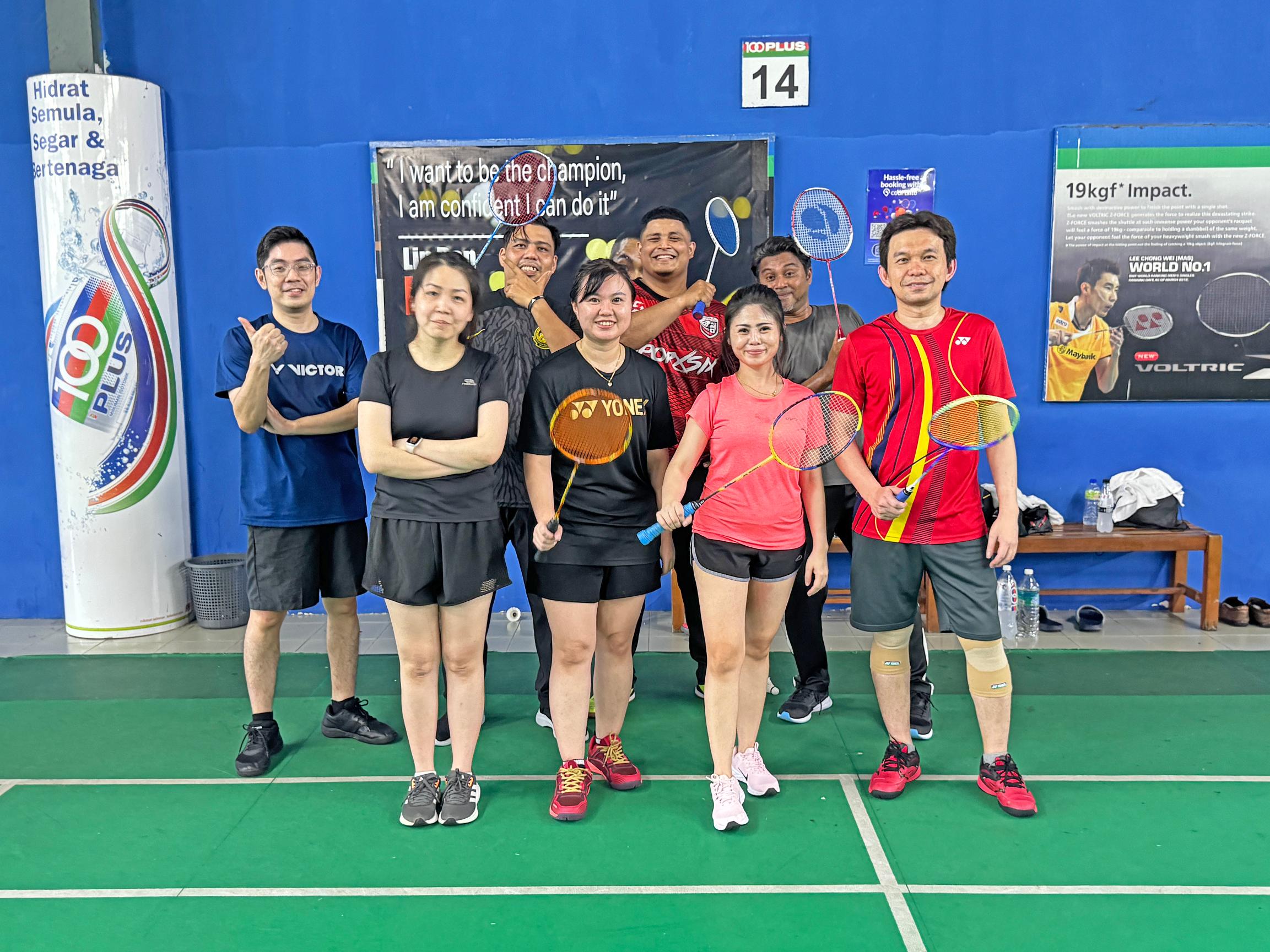 Badminton-02